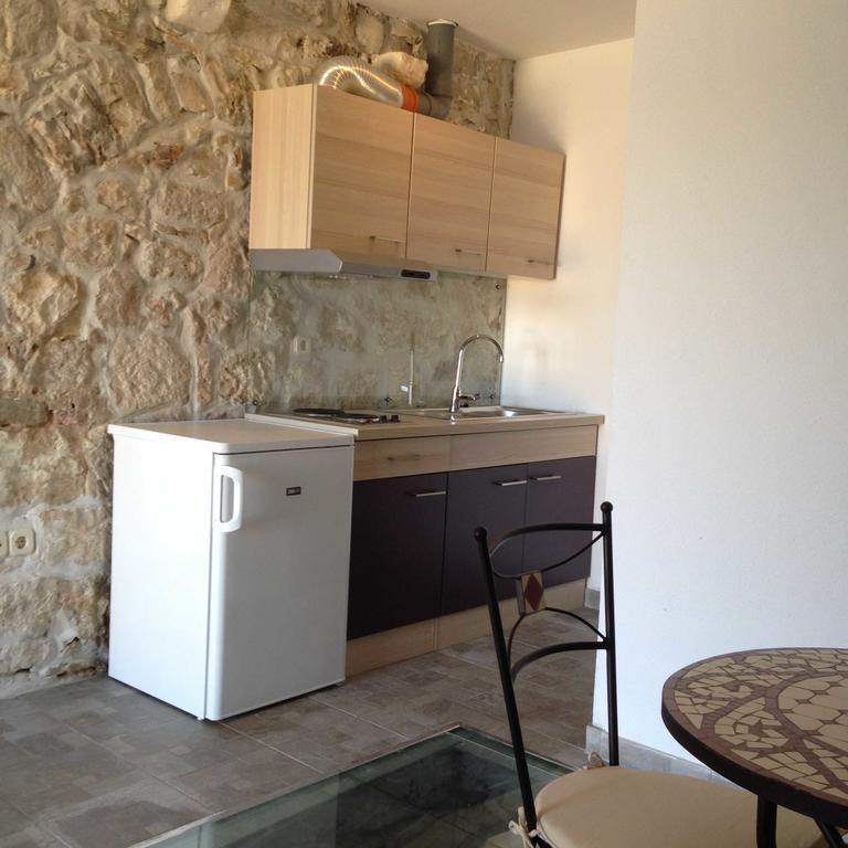 Acalinovic Apartamento *