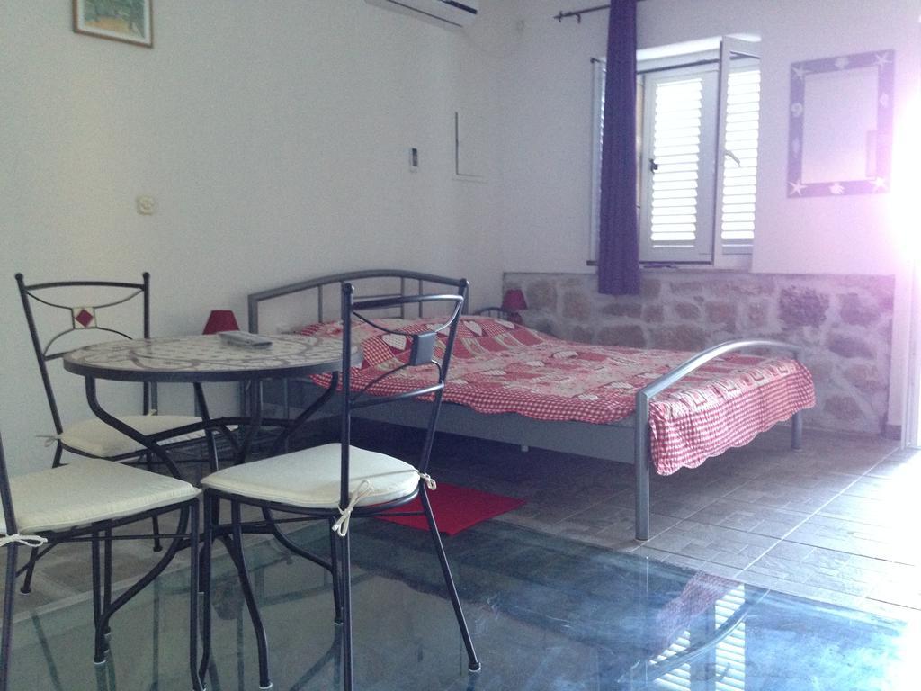 Apartamento Acalinovic